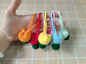 Móc khóa tulip handmade