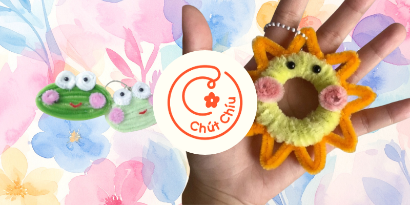 Móc khóa kẽm nhung handmade thiết kế sặc sỡ và độc đáo từ thương hiệu Chút Chíu.