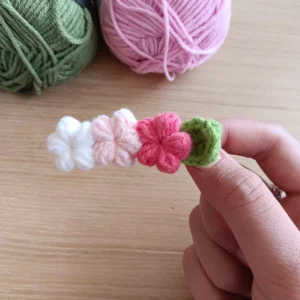 Kẹp tóc len handmade